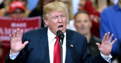 Chính quyền Trump đang xem xét khả năng trừng phạt tập đoàn chip số 1 Trung Quốc