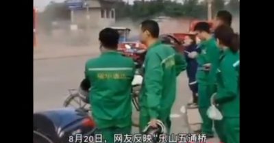 Tứ Xuyên loạn lạc tứ bề: Vừa lũ lụt, vừa rò rỉ khí Clo, dân sơ tán khẩn cấp