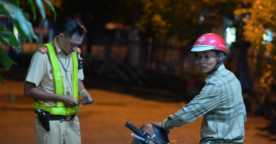 Người đàn ông ở TPHCM nói “không biết chữ”, từ chối ký biên bản nồng độ cồn