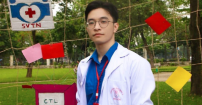 Thủ khoa Đại học Y Hà Nội: Hành trình rẽ hướng phút chót và cú về đích ngoạn mục